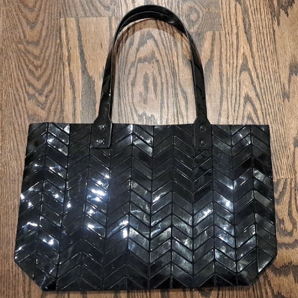 Patrizia Luca Shiny Black Chevron Tote